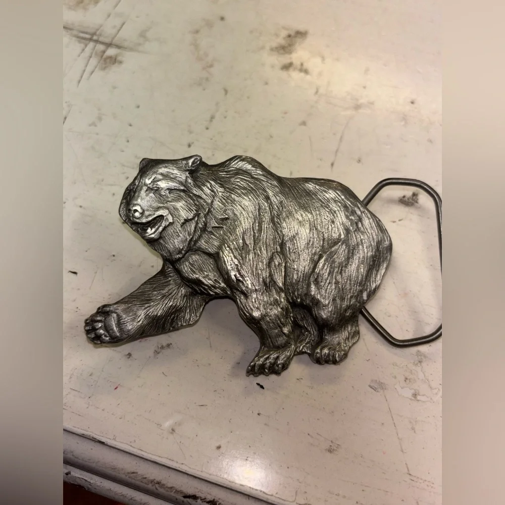 Vintage Bear Attack 1988 Great American Belt Buckle​​